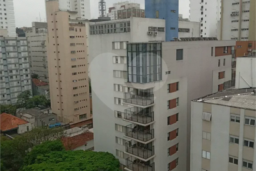 Apartamento à venda com 3 quartos, sendo 1 suíte, em Jardim Paulista, São Paulo, SP