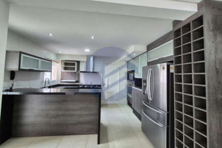 Apartamento à venda ou para alugar, 110m² com 2 quartos, sendo 1 suíte, escritório e  vagas Condomínio Paulistano, São Paulo - SP