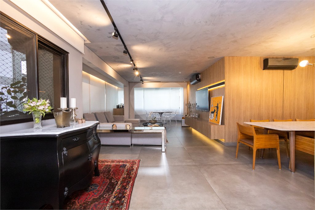 Apartamento à venda com 4 suítes em Itaim Bibi, São Paulo, SP
