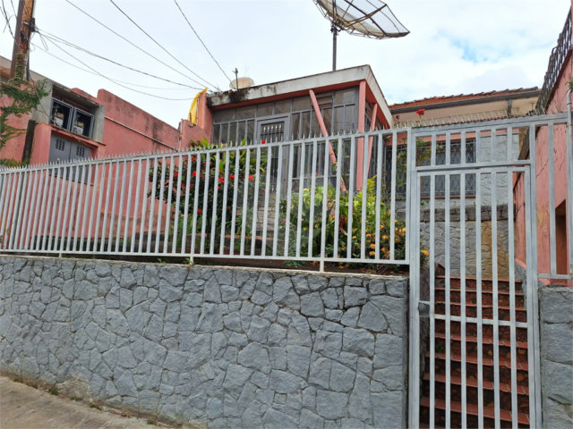 Casa Térrea à venda com 5 quartos, sendo 3 suítes,  em Vila Mazzei, São Paulo, SP