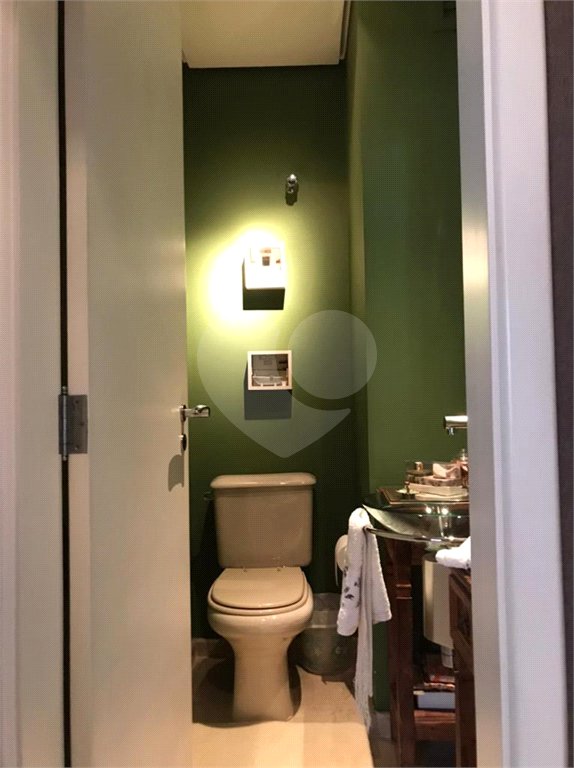 Apartamento à venda com 3 suítes em Vila Mariana, São Paulo, SP