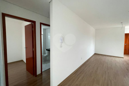Apartamento à venda com 2 quartos, sendo 1 suíte, em Parada Inglesa, São Paulo, SP