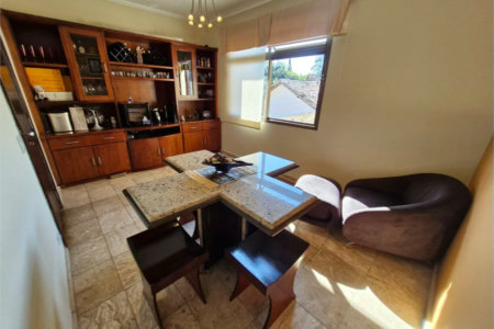 Casa à venda com 4 suítes no condomínio Villa Viana II, Cotia - SP