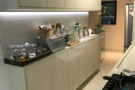 Apartamento à venda com 3 quartos, sendo 1 suíte,  em Lar São Paulo, São Paulo, SP