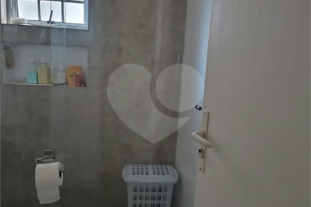 Sobrado à venda com 3 quartos, sendo 1 suíte,  em Rudge Ramos, São Bernardo do Campo, SP