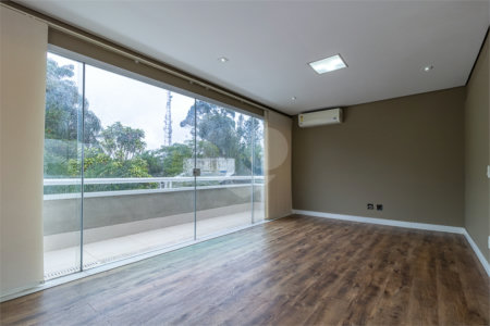 Casa à venda com 4 suítes no condomínio Las Cumbres, São Paulo - SP