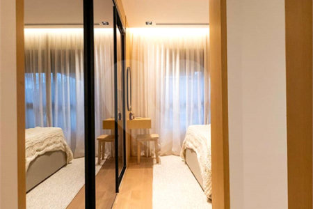 Apartamento à venda com 2 quartos, sendo 1 suíte, em Pinheiros, São Paulo, SP