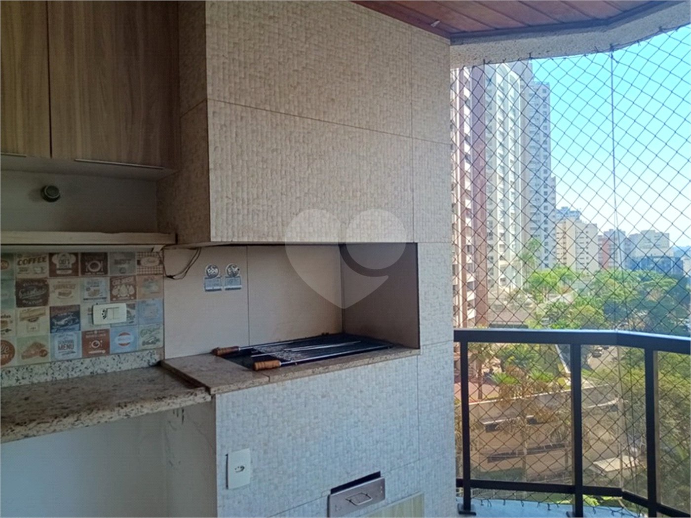 Apartamento à venda com 2 quartos, sendo 1 suíte,  em Vila Suzana, São Paulo, SP