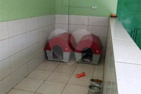 Casa à venda com 2 quartos, sendo 1 suíte, em Vila Piauí, São Paulo, SP