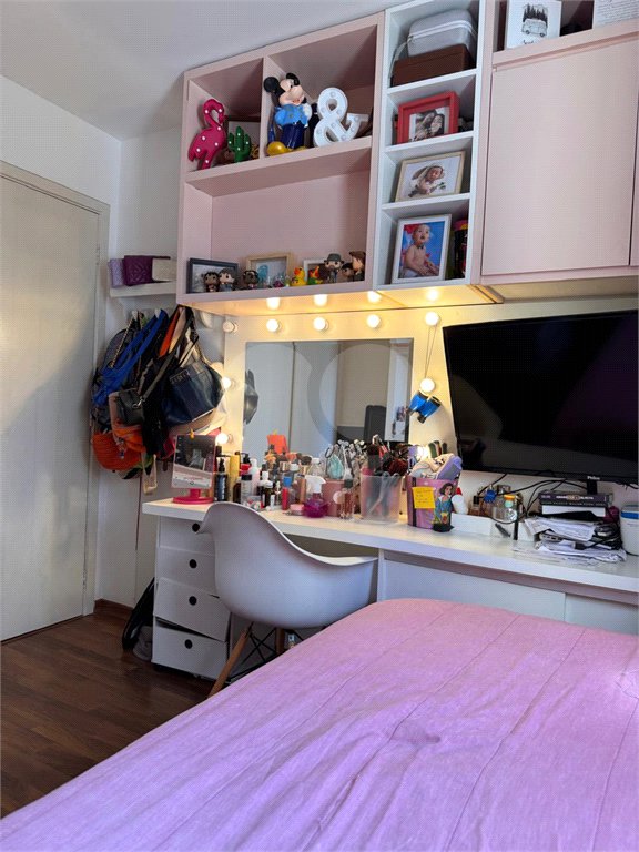 Apartamento à venda com 3 quartos, sendo 1 suíte, em Indianópolis, São Paulo, SP