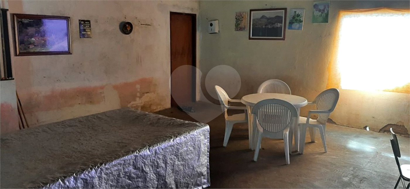 Chácara à venda com 6 quartos, sendo 3 suítes, em Paiol Velho, Vinhedo, SP