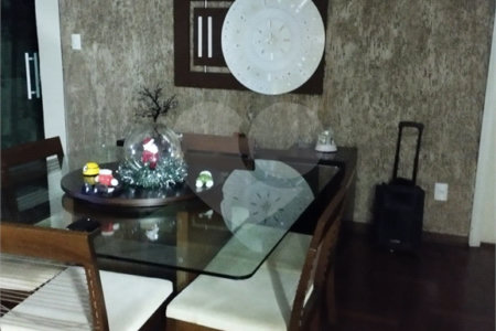 Casa à venda com 3 quartos em Lagoa Seca, Mogi das Cruzes, SP