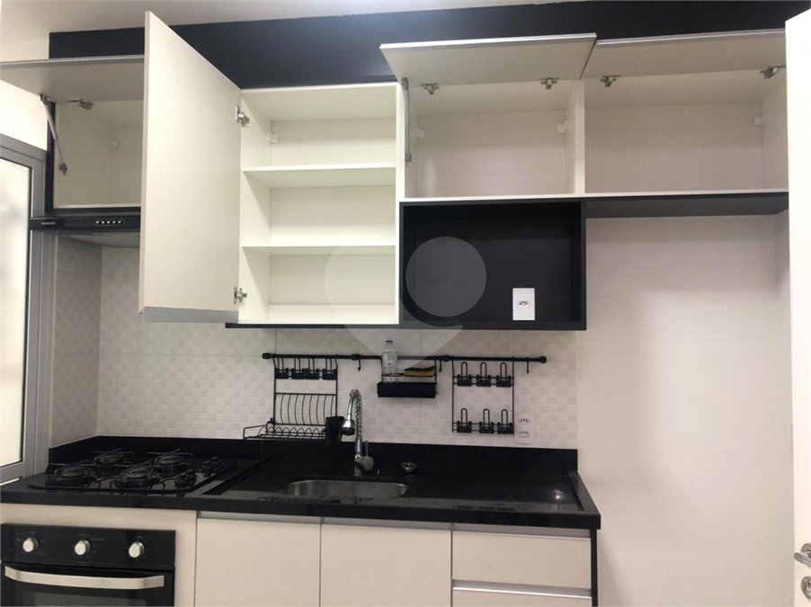 Apartamento à venda ou para alugar com 2 quartos em Parque Vitória, São Paulo, SP