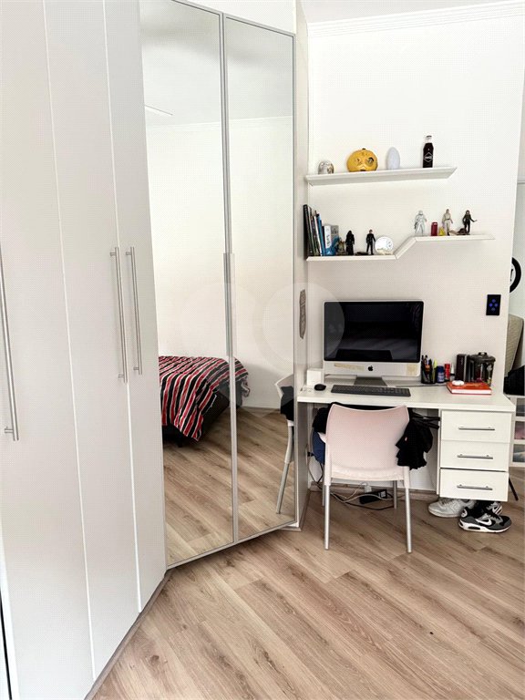 Sobrado à venda com 3 quartos, sendo 1 suíte, em Vila Irmãos Arnoni, São Paulo, SP