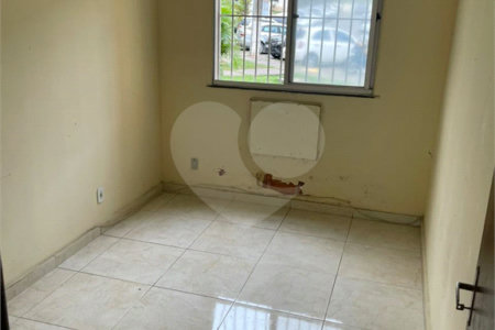 Apartamento para alugar com 2 quartos em Senador Vasconcelos, Rio de Janeiro, RJ