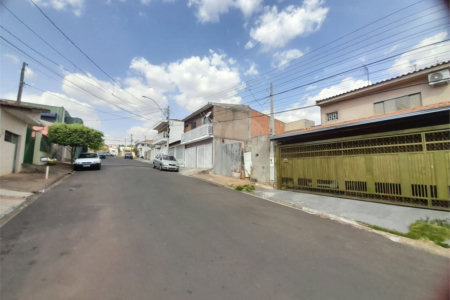 Casa em Construção à Venda no Bairro Romeu Tortorelli