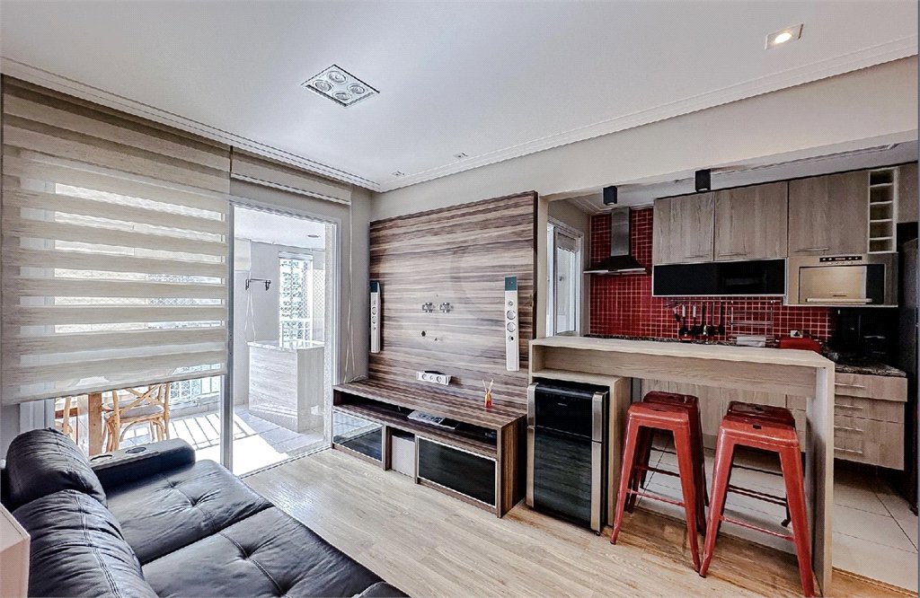 Apartamento para alugar com 3 quartos, sendo 2 suítes, em Vila Regente Feijó, São Paulo, SP
