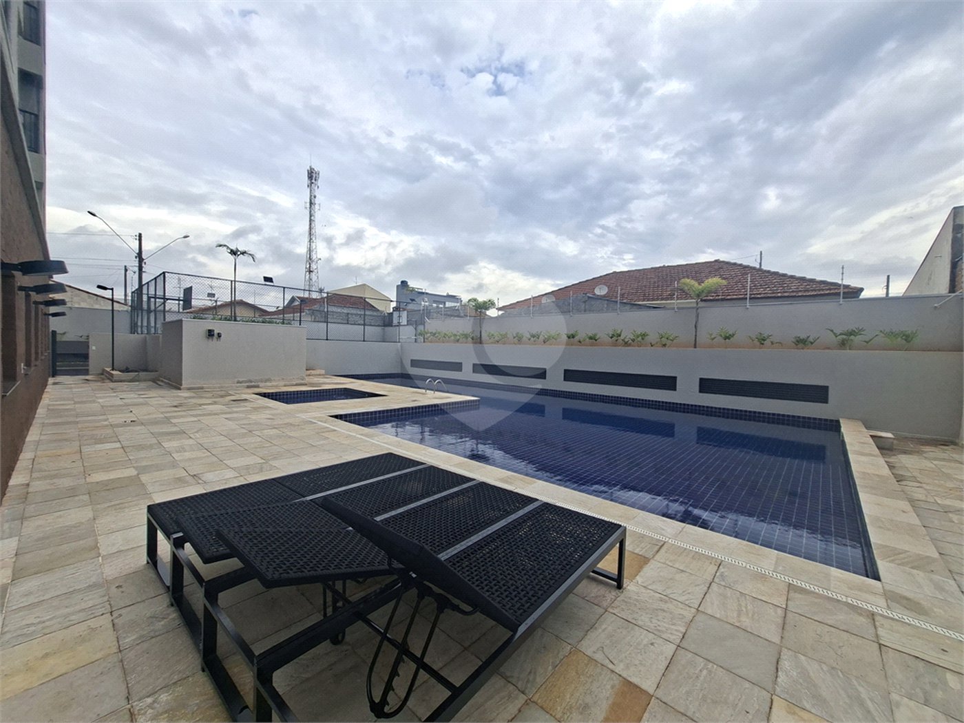 Apartamento à venda com 3 quartos, sendo 1 suíte,  no Centro, Itapetininga, SP