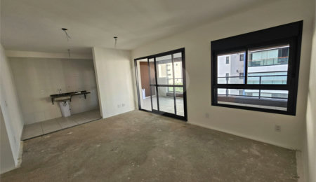Apartamento à venda com 2 quartos, sendo 1 suíte, em Santo Amaro, São Paulo, SP
