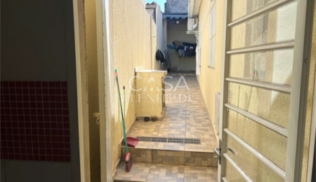 Sobrado à venda com 1 quarto, sendo 2 suítes,  em Vila Santana, Sorocaba, SP