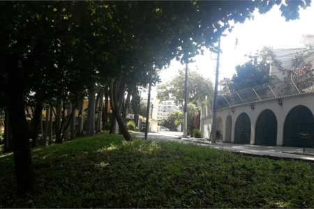 Casa à venda com 3 quartos, sendo 2 suítes,  em Jardim Leonor, São Paulo, SP