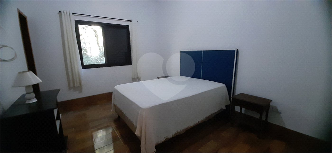 Casa à venda com 3 quartos, sendo 1 suíte, no condomínio Sausalito, Mairiporã - SP