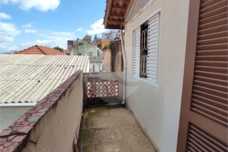 Sobrado à venda com 3 quartos em Chora Menino, São Paulo, SP