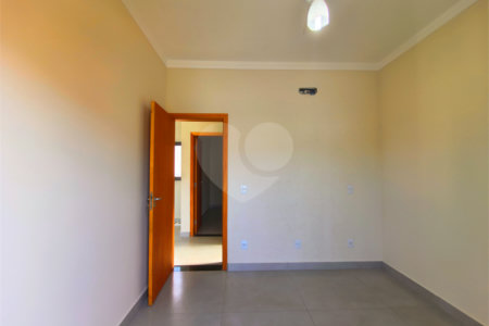 Casa à venda com 3 quartos, sendo 1 suíte, no condomínio Terras de São Francisco, Sorocaba - SP