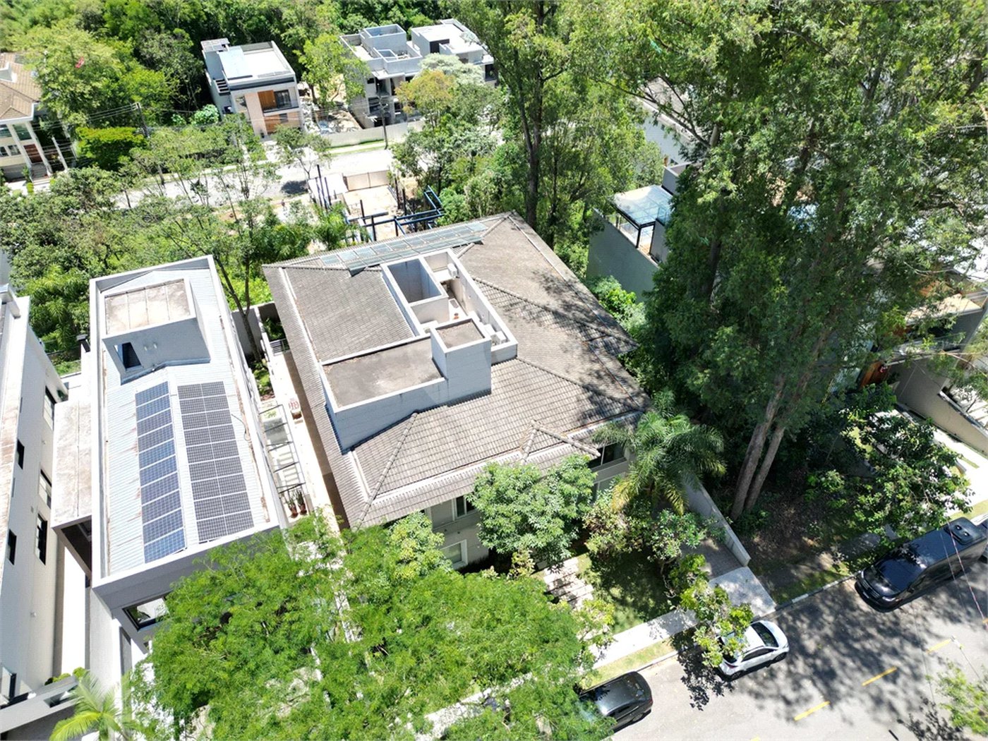 Casa à venda com 4 quartos, sendo 3 suítes, no condomínio Reserva Nova Cantareira, São Paulo - SP