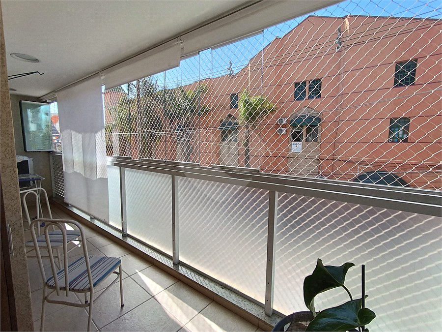 Apartamento à venda com 3 quartos, sendo 1 suíte, no Centro, São Roque, SP