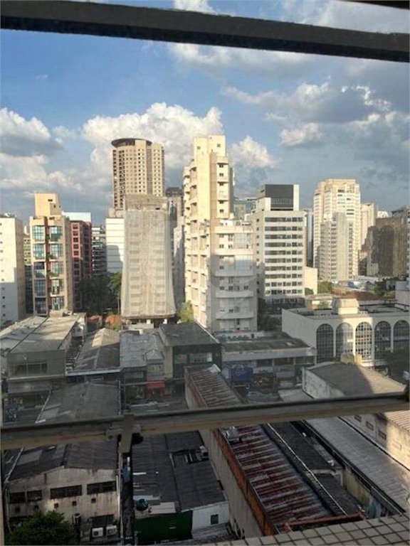 Apartamento à venda ou para alugar com 1 suíte em Jardim Europa, São Paulo, SP