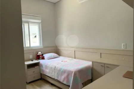 Casa à venda com 4 quartos, sendo 1 suíte, no condomínio Park Gran Reserve, Indaiatuba - SP