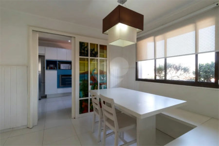 Apartamento à venda com 4 quartos, sendo 3 suítes, em Cambuci, São Paulo, SP