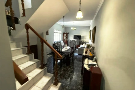 Sobrado à venda com 3 quartos, sendo 1 suíte, em Campo Grande, São Paulo, SP