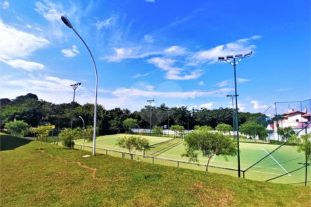 Casa à venda com 3 quartos, sendo 2 suítes, no condomínio Residencial Maria Dulce, Indaiatuba - SP