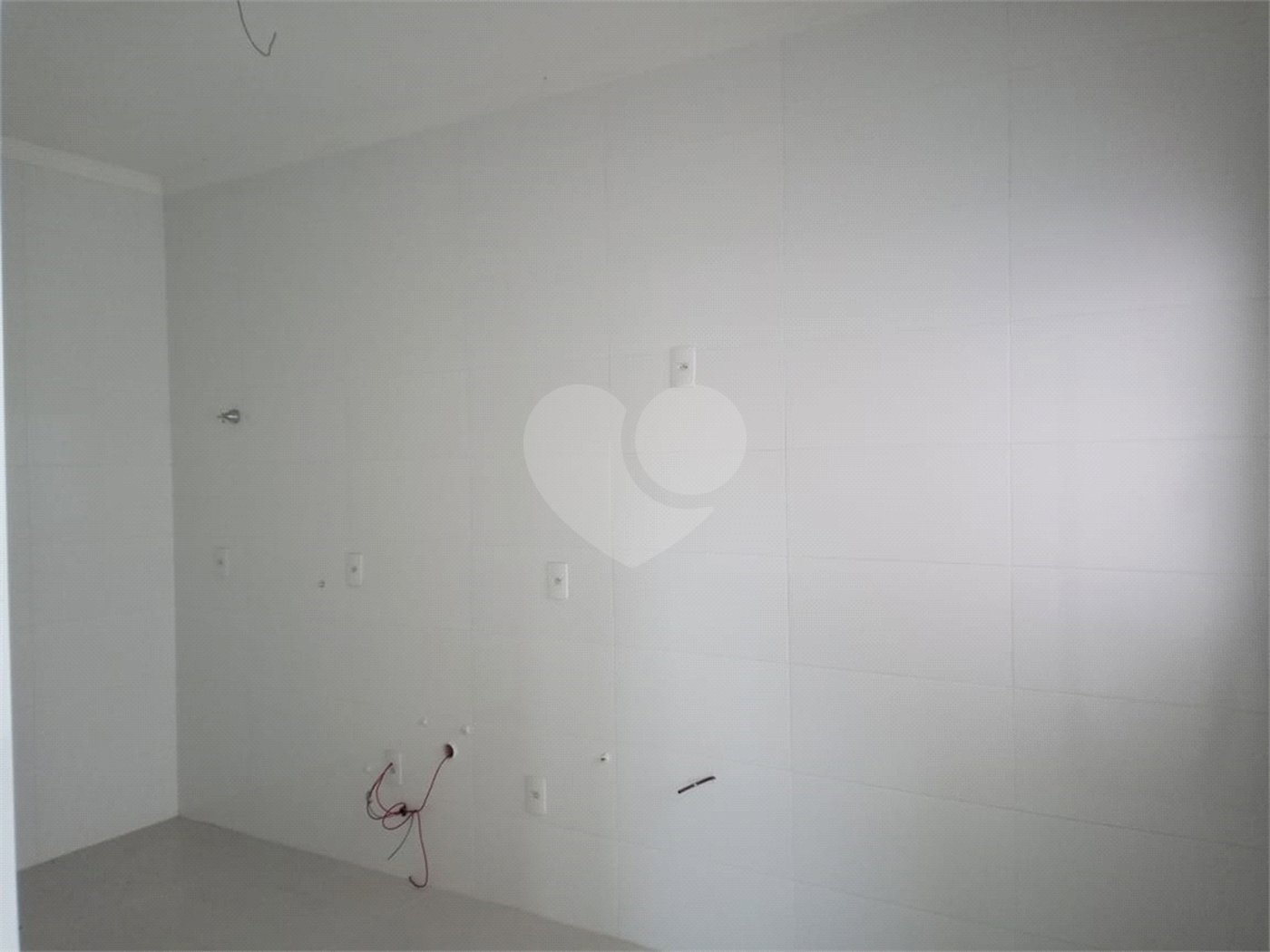 Casa à venda com 3 quartos, sendo 1 suíte, no condomínio Residencial Vila Primavera (zona Norte), São Paulo - SP
