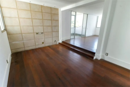 Apartamento à venda com 3 quartos, sendo 2 suítes, em Vila Andrade, São Paulo, SP