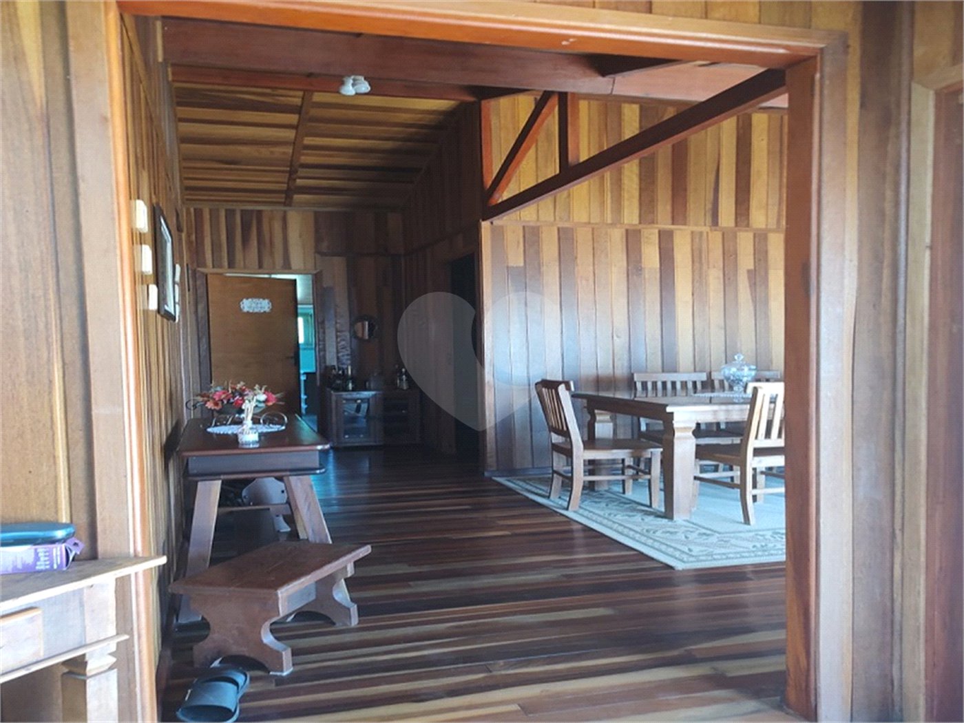 Chácara à venda com 4 quartos, sendo 1 suíte, em Chácaras Fernão Dias, Atibaia, SP