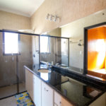 Sobrado à venda com 5 quartos, sendo 3 suítes, no Centro, São Roque, SP