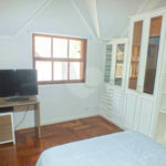 Casa à venda com 5 suítes no condomínio Vilaggio Monte Alegre, São Paulo - SP