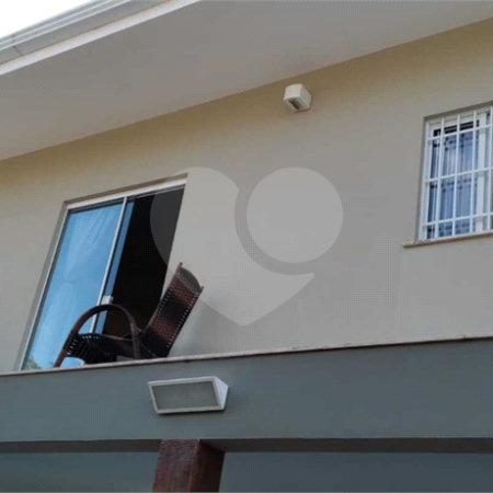 Casa à venda com 3 quartos, sendo 1 suíte, em Santa Cândida, Vinhedo, SP