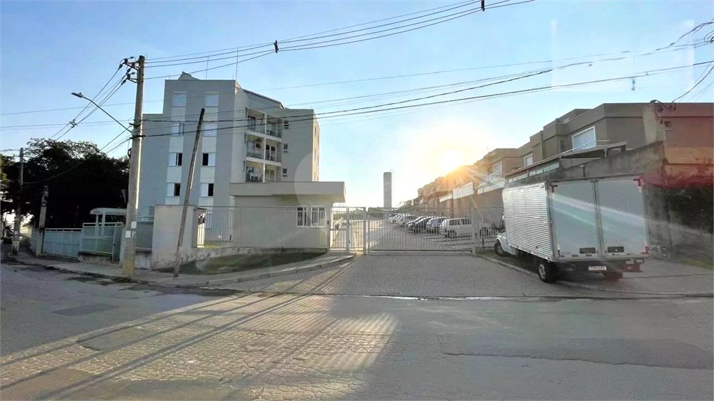 Apartamento à venda com 2 quartos em Taboleiro Verde, Cotia, SP