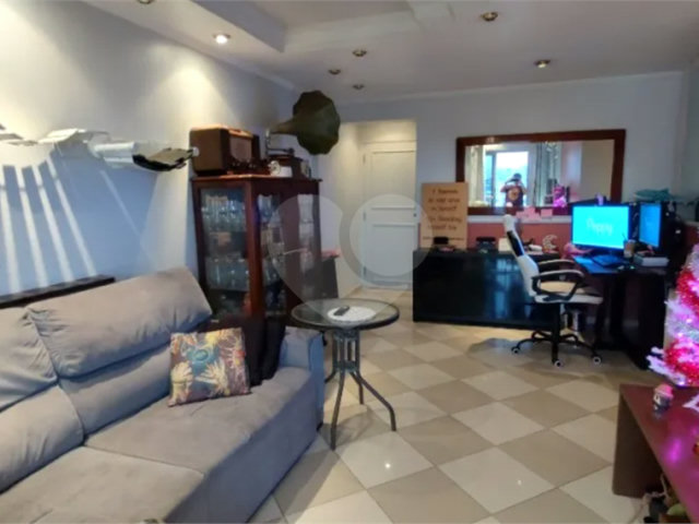 Apartamento à venda com 3 quartos, sendo 1 suíte,  em Parque Novo Mundo, São Paulo, SP