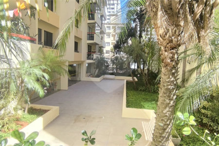 Apartamento à venda com 3 quartos, sendo 1 suíte, em Pinheiros, São Paulo, SP