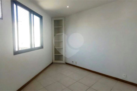 Cobertura à venda com 4 quartos, sendo 3 suítes, em Recreio dos Bandeirantes, Rio de Janeiro, RJ