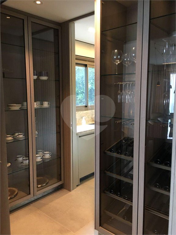 Apartamento à venda com 4 suítes em Vila Gomes Cardim, São Paulo, SP