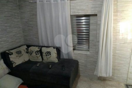 Casa Térrea à venda com 3 quartos, sendo 1 suíte, em Água Fria, São Paulo, SP