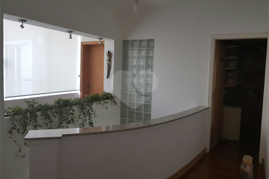 Casa à venda com 3 suítes em Campo Belo, São Paulo, SP