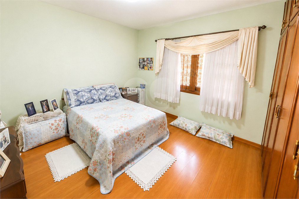 Casa à venda com 3 quartos, sendo 1 suíte, em Santo Amaro, São Paulo, SP