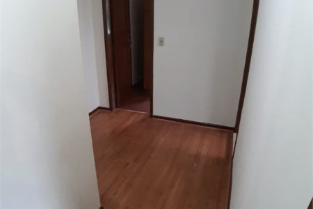 Sobrado à venda com 4 quartos, sendo 1 suíte, em Vila Gomes, São Paulo, SP